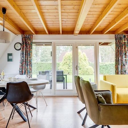 Kleine Zanglijster I Prachtig Huisje Nabij Bosrand Zwiggelte Esterno foto